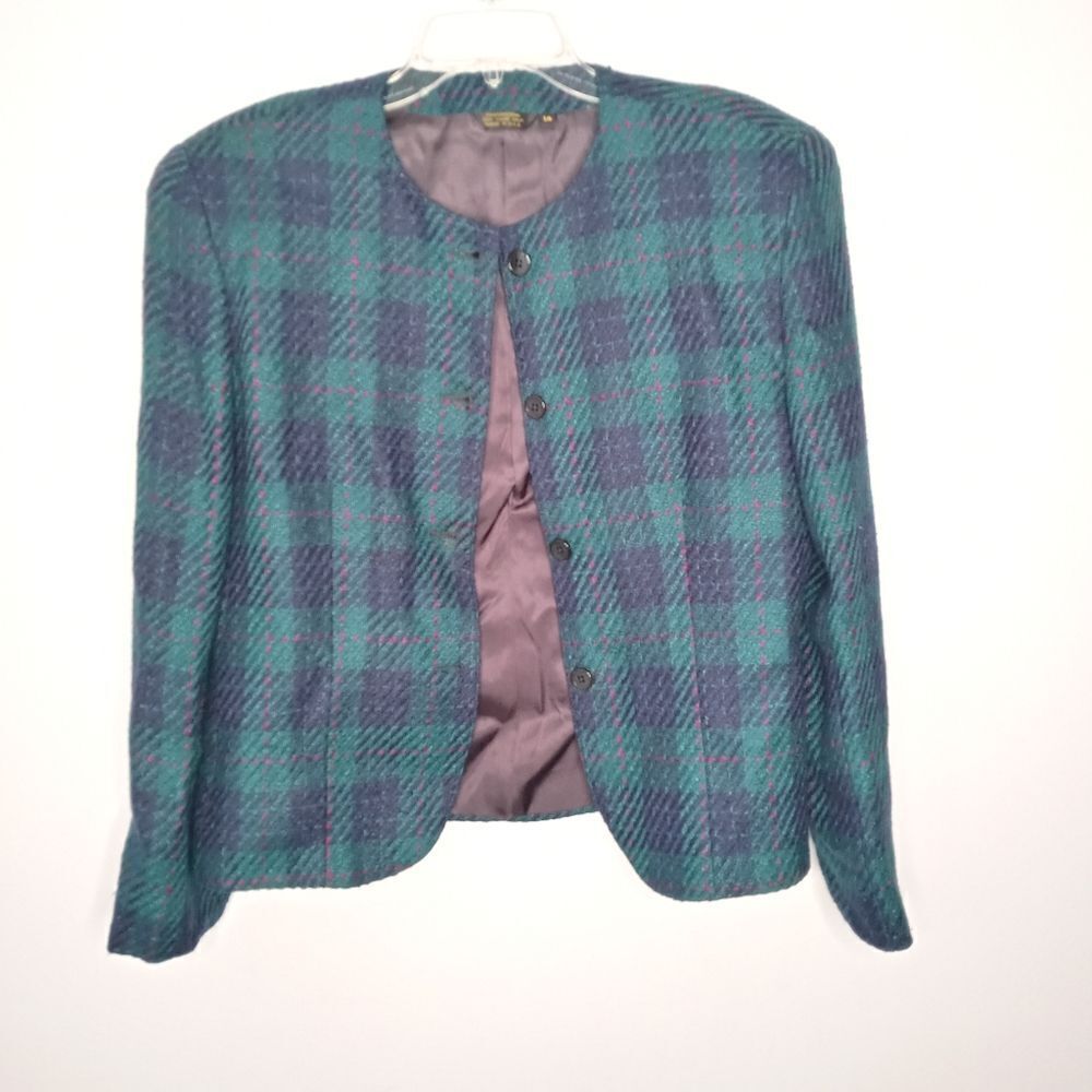 Graham & Gunn plaid blazer size 14